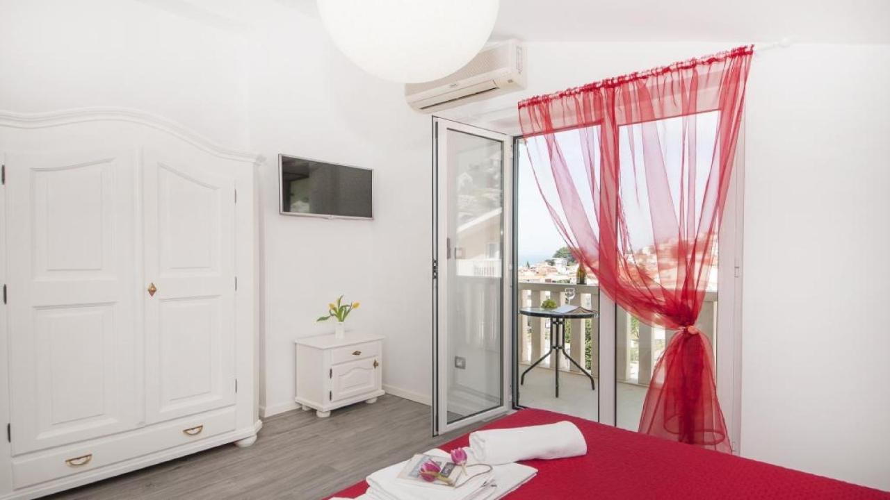 Apartments Angela Baška Voda 部屋 写真